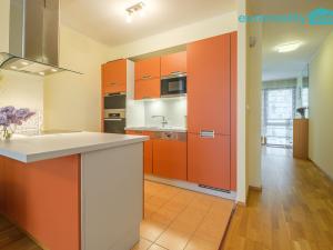 Prodej bytu 3+kk, Karlovy Vary, Na Vyhlídce, 89 m2