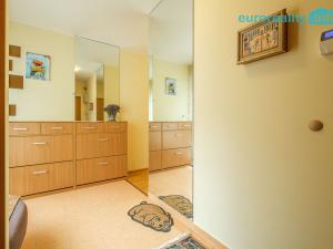 Prodej bytu 3+kk, Karlovy Vary, Na Vyhlídce, 89 m2