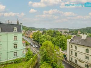 Prodej bytu 3+kk, Karlovy Vary, Na Vyhlídce, 89 m2