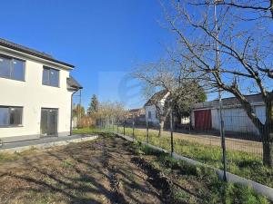 Prodej rodinného domu, Přerov nad Labem, 126 m2