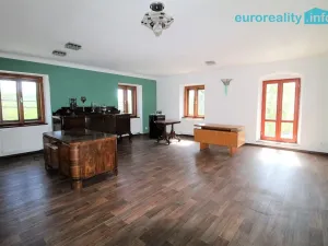 Prodej ubytování, Polevsko, 389 m2