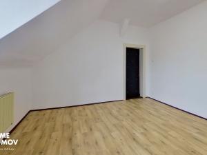 Pronájem bytu 2+1, Otrokovice, tř. Osvobození, 65 m2