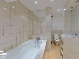 Pronájem bytu 2+1, Otrokovice, tř. Osvobození, 65 m2