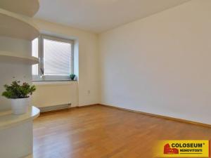 Prodej bytu 2+1, Hustopeče, 56 m2