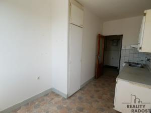 Prodej bytu 3+1, Hradec Králové, Na Občinách, 74 m2