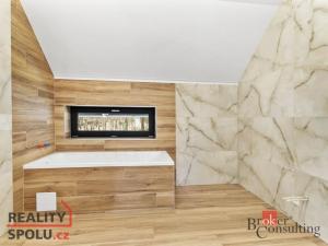 Prodej rodinného domu, Hrádek nad Nisou - Dolní Suchá, 180 m2