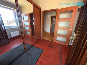 Prodej rodinného domu, Litohlavy, 185 m2