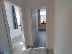 Pronájem bytu 4+1, Liberec - Liberec VI-Rochlice, Dělnická, 99 m2