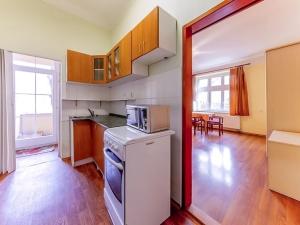 Prodej bytu 2+1, Praha - Holešovice, Tusarova, 68 m2