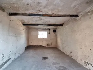 Pronájem garáže, Praha - Smíchov, Podbělohorská, 15 m2