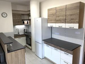 Pronájem bytu 2+kk, Praha - Hlubočepy, Trnkovo náměstí, 58 m2