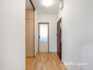 Pronájem bytu 3+1, Praha - Prosek, Litvínovská, 67 m2