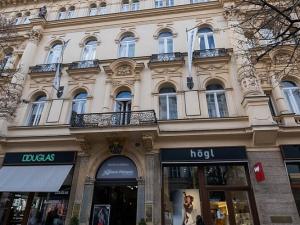 Pronájem kanceláře, Praha - Staré Město, Na příkopě, 62 m2