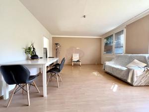 Pronájem bytu 3+1, Praha - Strašnice, Nedvězská, 69 m2