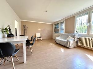 Pronájem bytu 3+1, Praha - Strašnice, Nedvězská, 69 m2