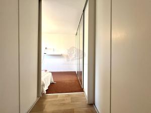 Pronájem bytu 3+1, Praha - Strašnice, Nedvězská, 69 m2