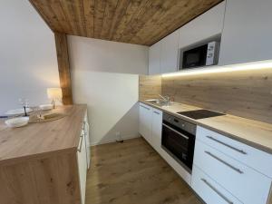 Pronájem bytu 1+kk, Ostrava - Přívoz, Palackého, 27 m2