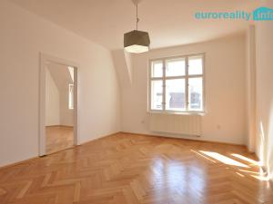 Prodej bytu 3+1, Praha - Staré Město, Michalská, 98 m2