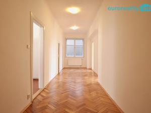 Prodej bytu 3+1, Praha - Staré Město, Michalská, 98 m2