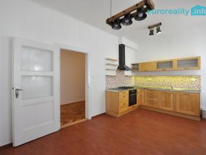 Prodej bytu 3+1, Praha - Staré Město, Michalská, 98 m2