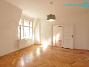 Prodej bytu 3+1, Praha - Staré Město, Michalská, 98 m2