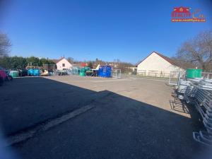 Prodej obchodního prostoru, Jaroměř - Jezbiny, Hradecká, 1437 m2
