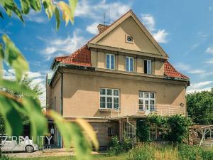 Prodej podílu vily, Praha - Klánovice, Ke znaku, 300 m2