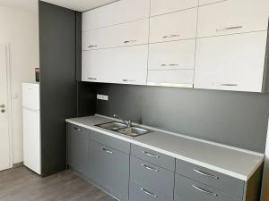Pronájem vícegeneračního domu, Modřice, Tyršova, 235 m2