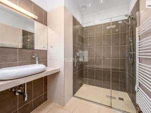 Prodej bytu 3+1, Praha - Holešovice, Vinařská, 122 m2