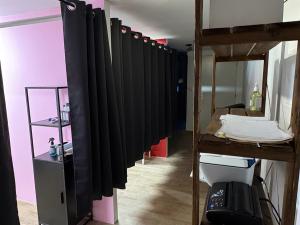 Pronájem obchodního prostoru, Praha - Břevnov, Radimova, 110 m2