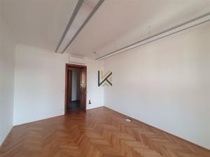 Pronájem kanceláře, Praha - Nusle, Bělehradská, 270 m2