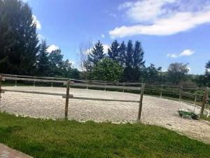 Prodej zemědělského objektu, Spálené Poříčí, 52300 m2