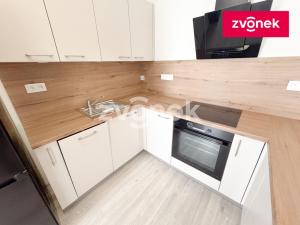 Pronájem bytu 1+kk, Zlín, Smetanova, 35 m2
