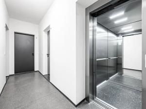 Pronájem bytu 3+kk, Praha - Vinohrady, Římská, 175 m2