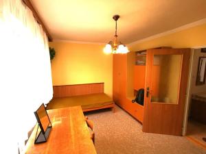 Pronájem rodinného domu, Předklášteří, Nezvalova, 140 m2