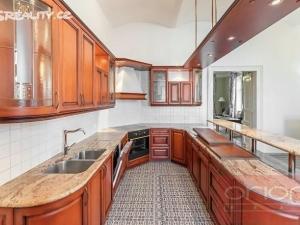 Pronájem rodinného domu, Praha - Vokovice, Ke dvoru, 828 m2