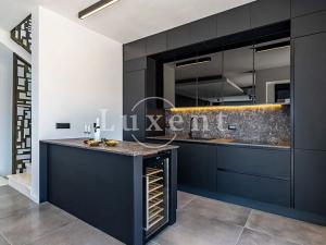 Prodej vily, Zadar, Chorvatsko, 350 m2