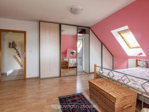 Prodej rodinného domu, Znojmo, Bratrstva, 340 m2