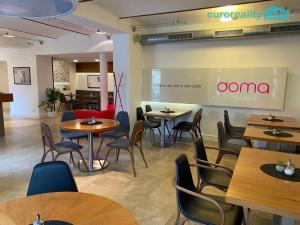 Pronájem restaurace, Mariánské Lázně, Anglická, 80 m2