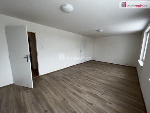 Prodej bytu 4+1, Žďár, 83 m2