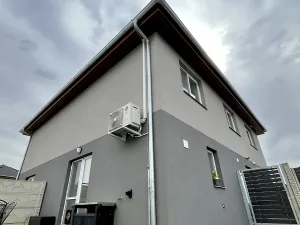 Prodej bytu 3+kk, Polerady, 76 m2