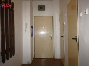 Prodej bytu 2+1, Cheb, Písečná, 56 m2