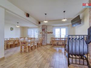 Prodej výrobních prostor, Starý Kolín, Za poštou, 3398 m2