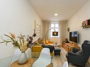 Pronájem bytu 2+1, Plzeň, Sladkovského, 52 m2