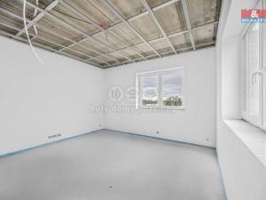 Prodej činžovního domu, Kostelec nad Černými lesy, Osadní, 310 m2