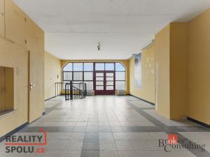 Prodej obchodního prostoru, Žďár nad Sázavou - Žďár nad Sázavou 6, Nádražní, 129 m2