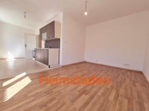 Pronájem bytu 1+kk, Havířov - Město, Hlavní třída, 28 m2