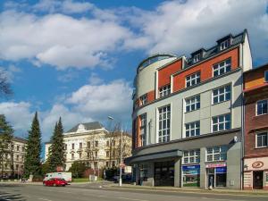 Pronájem obchodního prostoru, Frýdek-Místek, tř. T. G. Masaryka, 365 m2
