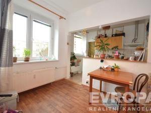 Prodej bytu 4+1, Praha - Hloubětín, Klánovická, 104 m2