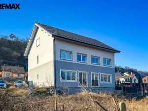 Prodej kanceláře, Štěchovice, Krátká, 300 m2